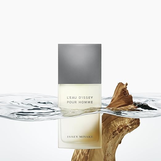 Issey Miyake L’Eau d’Issey Pour Homme EDT 4.2 oz — yuzu, water-lily, nutmeg, sandalwood & vetiver