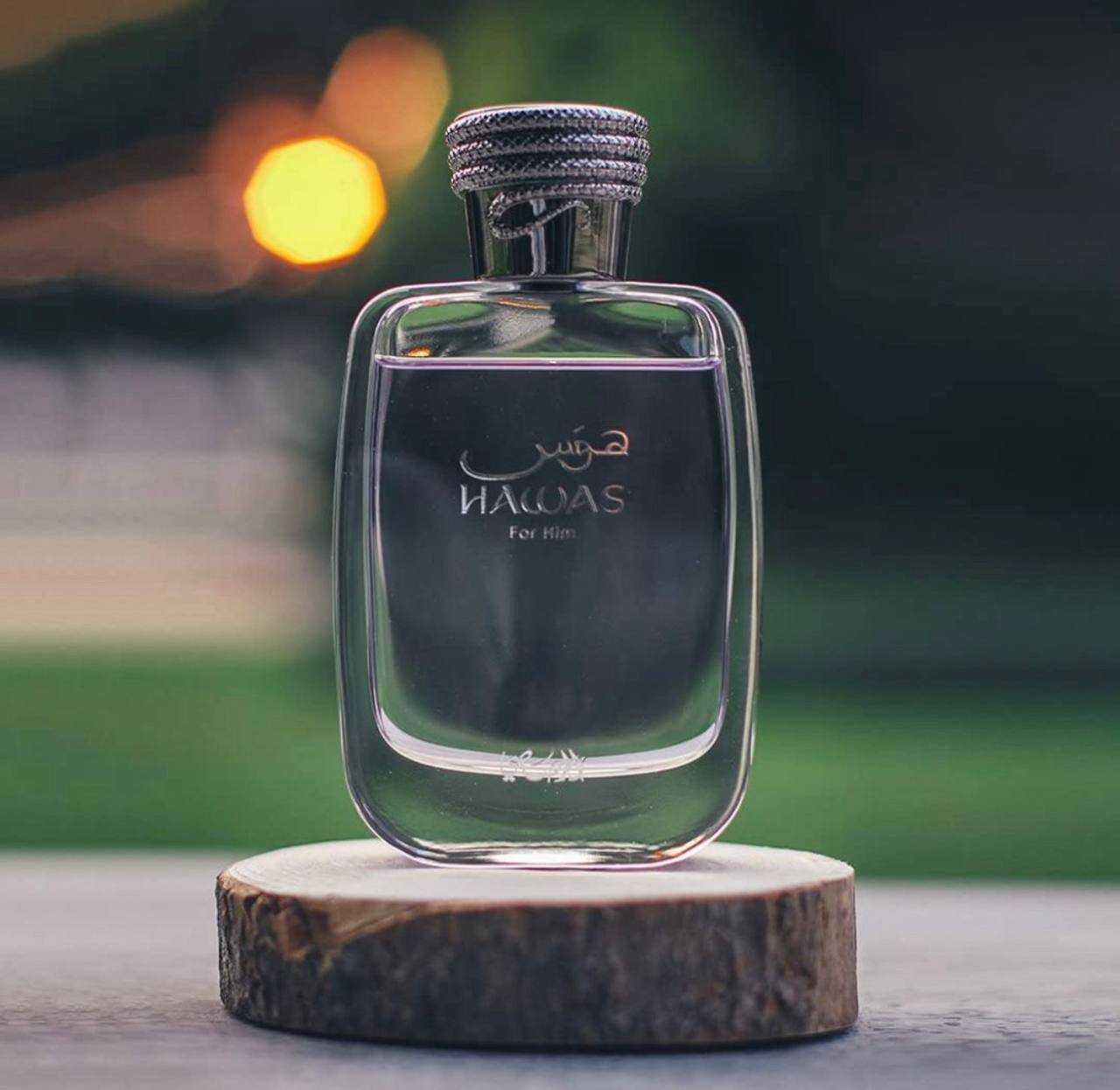 Shop Rasasi Hawas for Him Eau de Parfum 100ml – a fresh and masculine fragrance with bergamot, cinnamon, ambergris, and musk. Long-lasting aquatic-oriental scent.