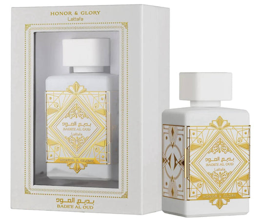 Shop Lattafa Badee Al Oud Honor & Glory 100ml – a unisex fragrance blending pineapple, vanilla, oud, and amber. Elegant, long-lasting, and luxurious.
