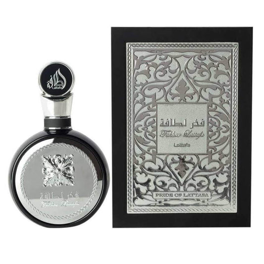 Shop Lattafa Fakhar Black Eau de Parfum 100ml – a luxurious oriental and woody fragrance for men and women. Elegant, long-lasting, and sophisticated.