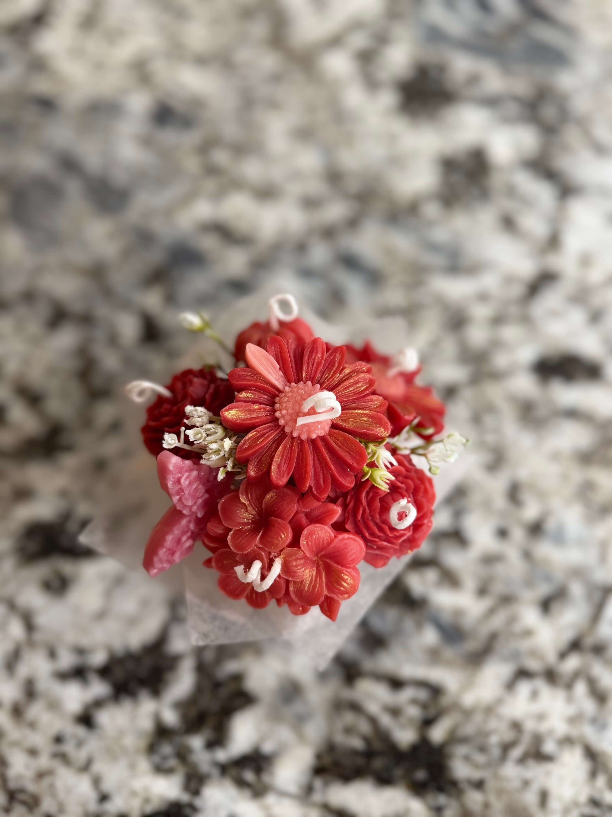 Premium handcrafted candle with fresh rose essence. Elegant floral design, perfect for gifting or luxury home décor.
